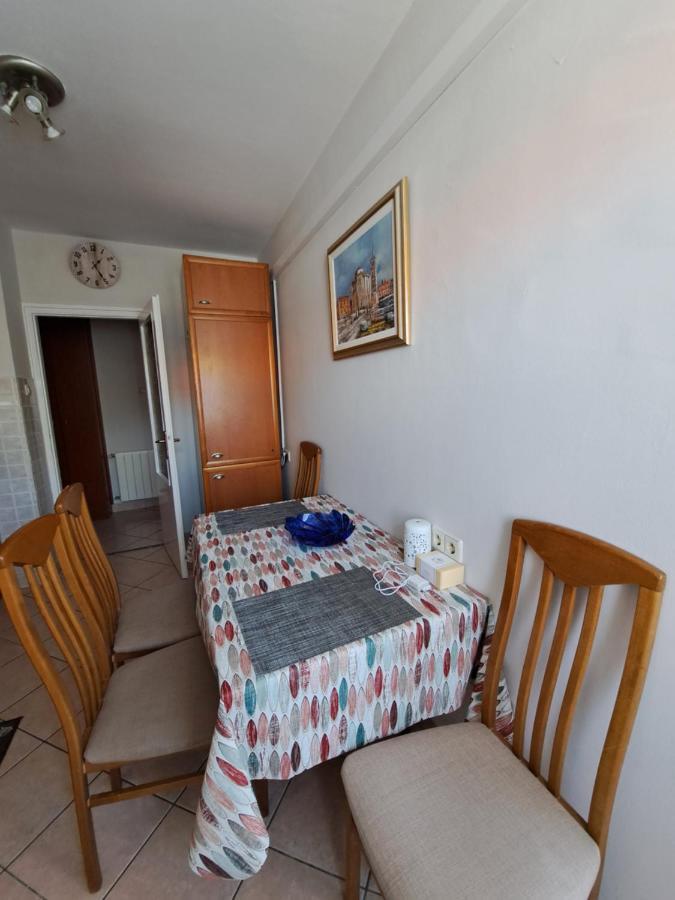 Apartman Iadera Zadar Bagian luar foto